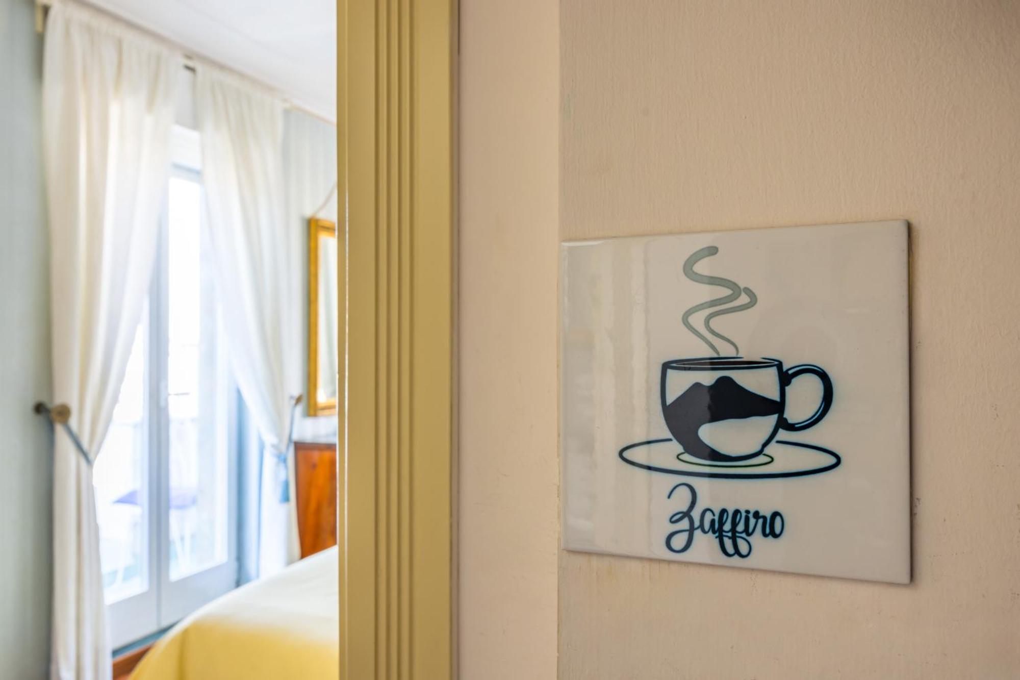 Superior Double Room Balcony,1499926765:JPEG