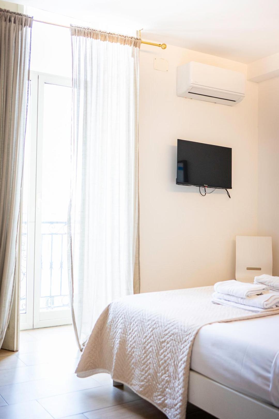 Triple Room Balcony