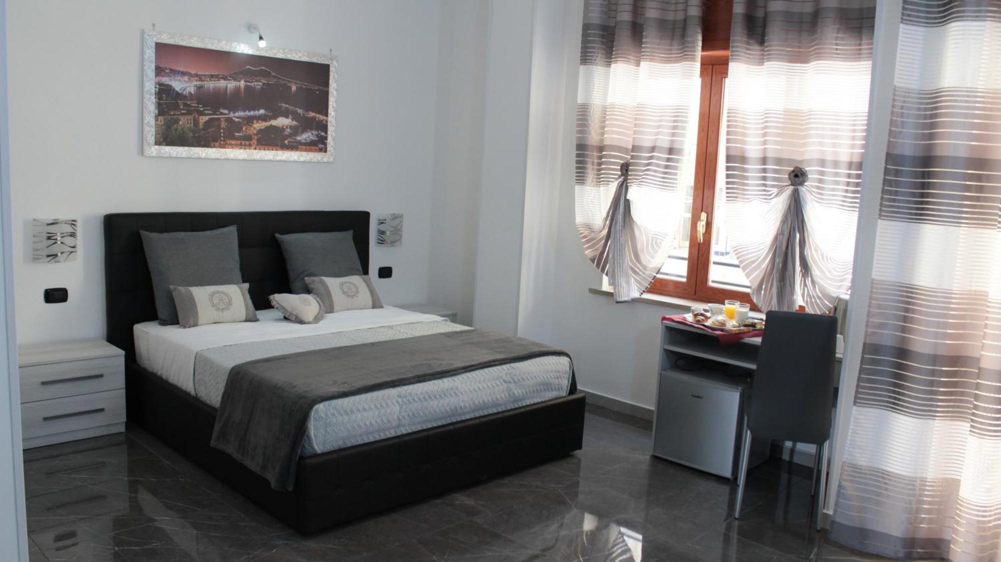 Quadruple Room with Private Bathroom