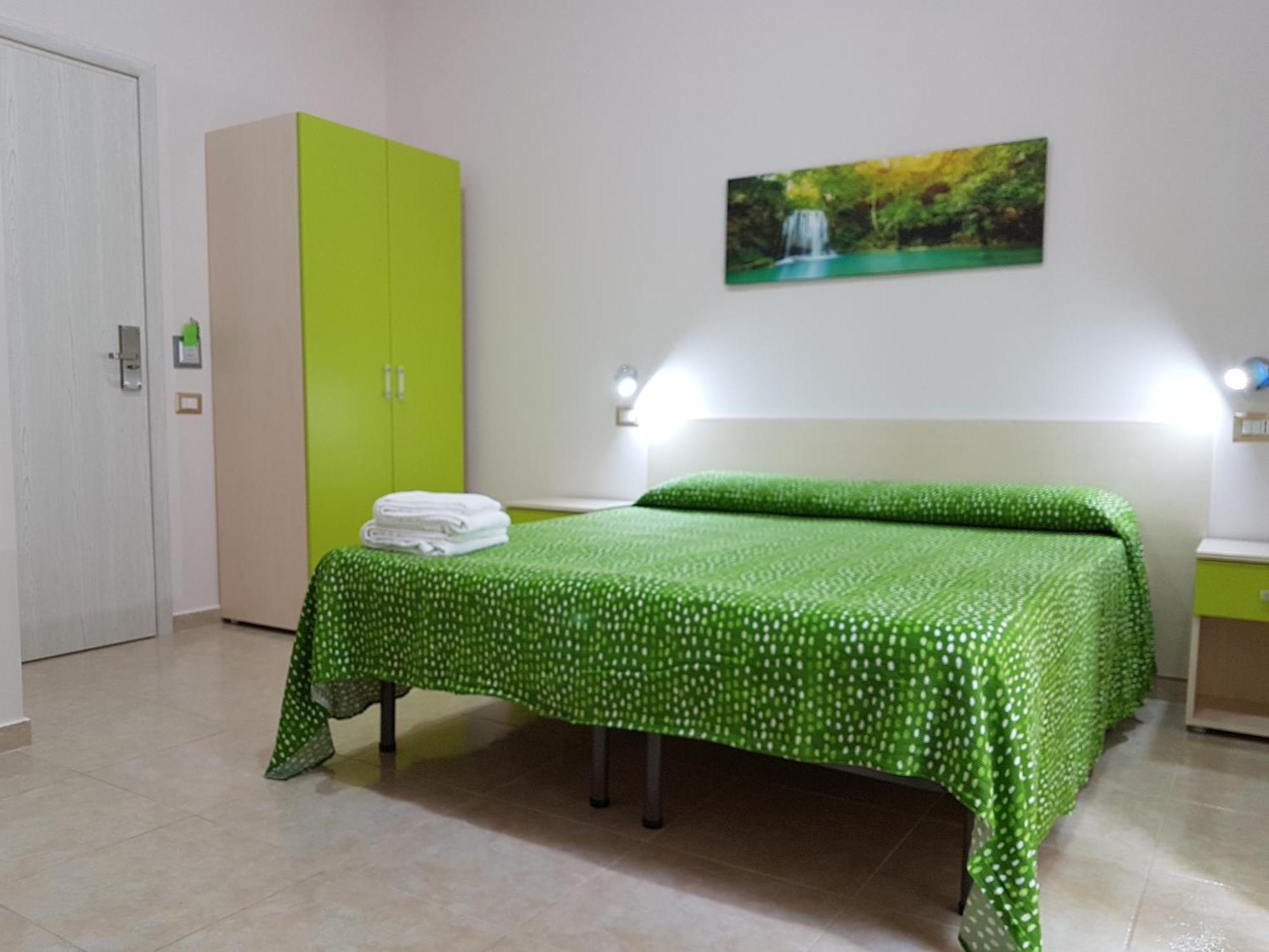 Habitación Doble Estándar con ventilador