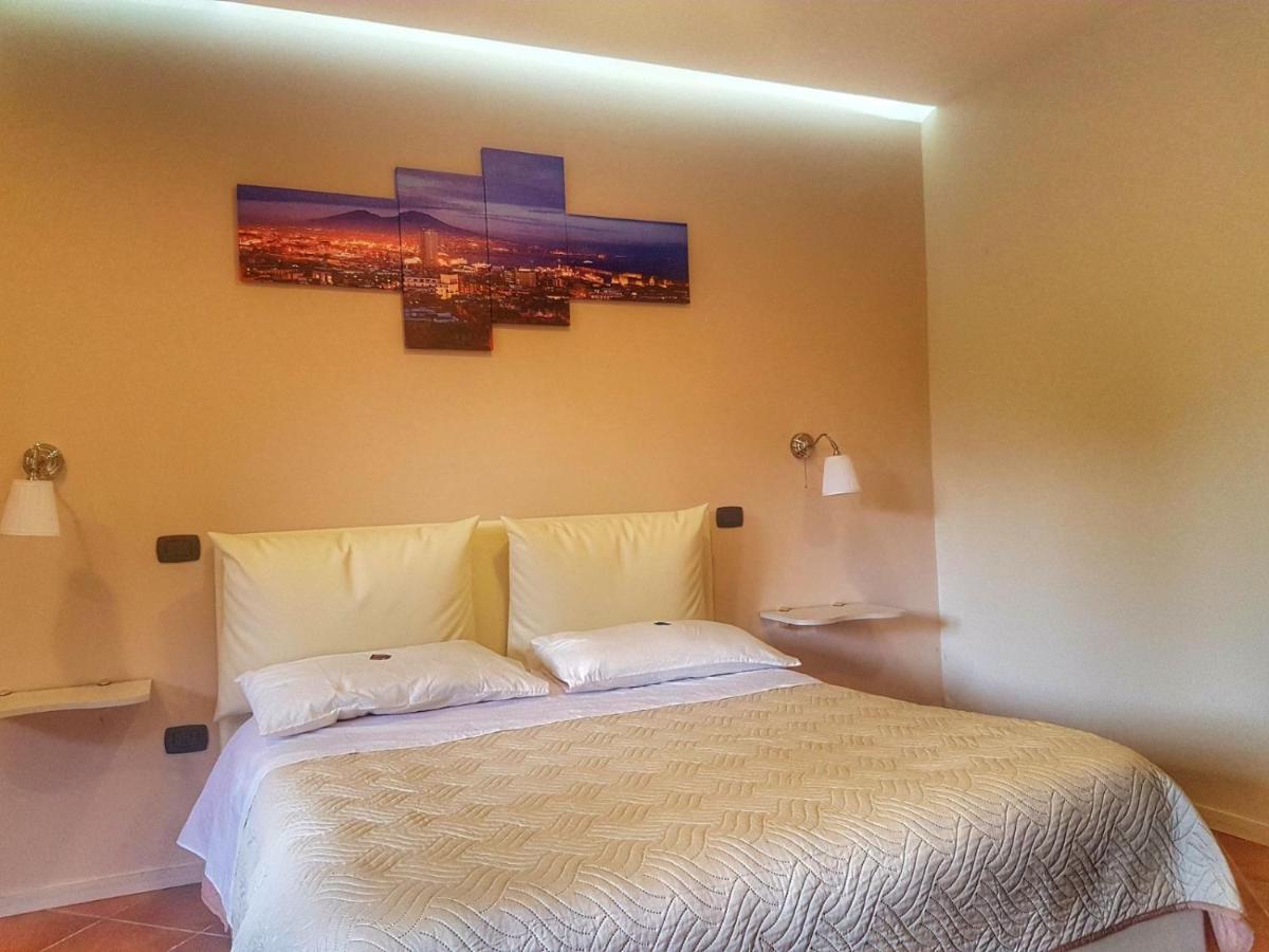 Deluxe Double Room with Shower