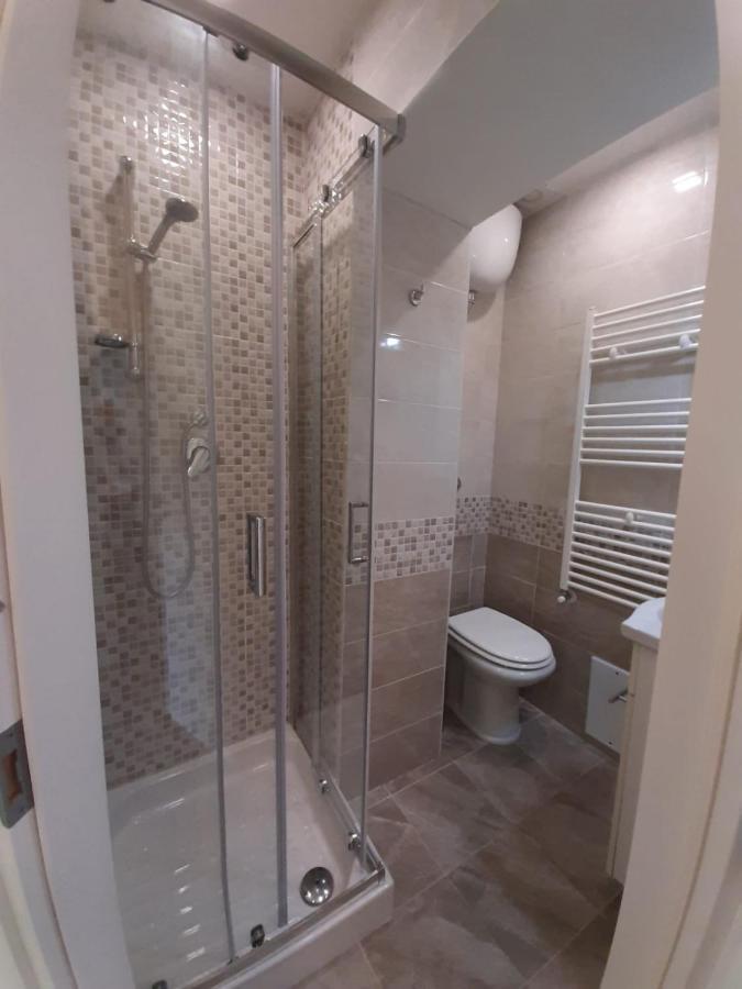 Quarto Duplo Econômico
