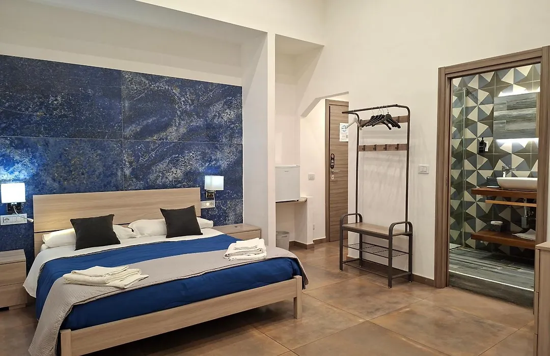 El Corazon De Napoles, Elegante Suite Nel Centro Storico Di Napoli-1
