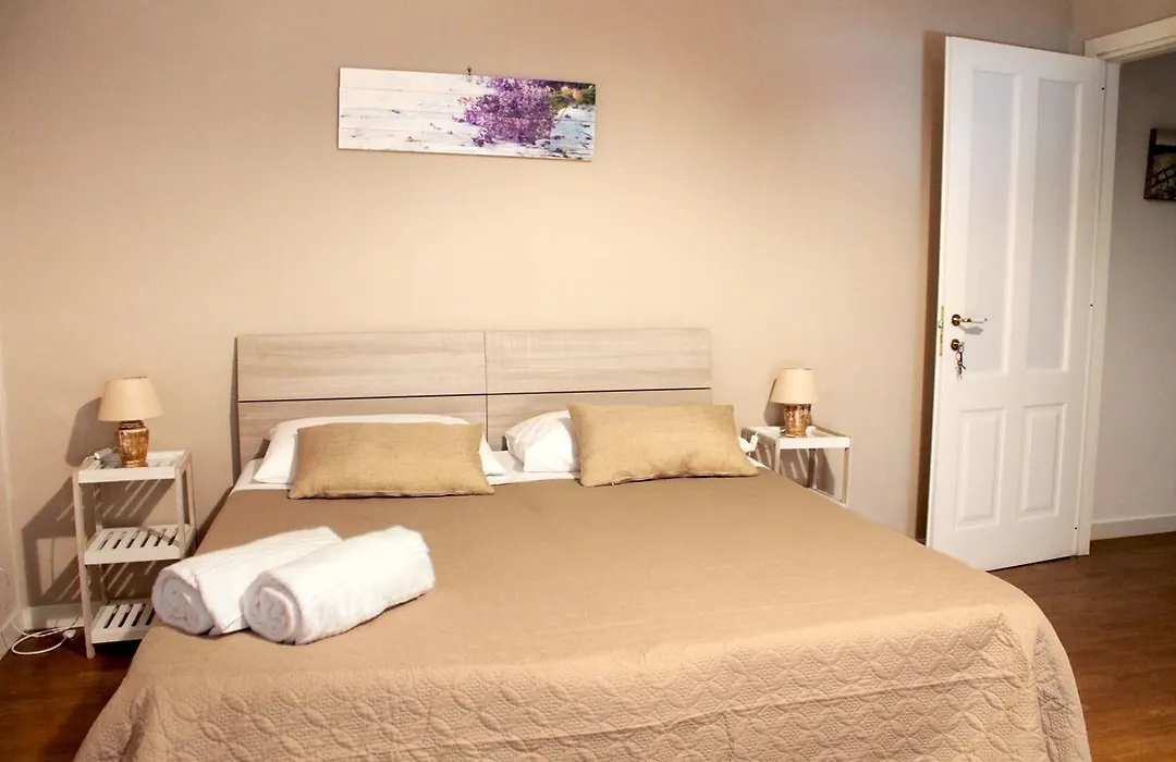 Vesuviane 'E Belle 'Mbriane B&B-1