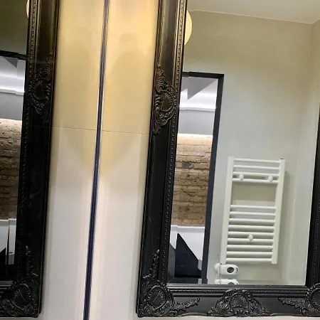 Toledo Boutique Rooms-3