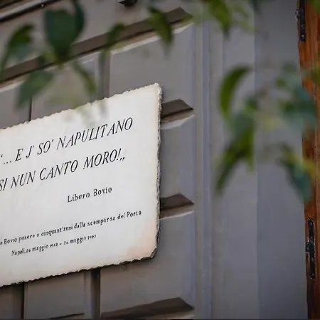 Downtown Napoli B&B - E Si Nun Canto Moro-2