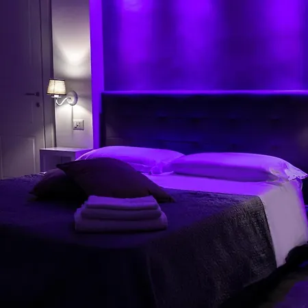 Aurora Luxury Rooms-2