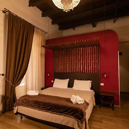 Duomo Luxury Suites-3