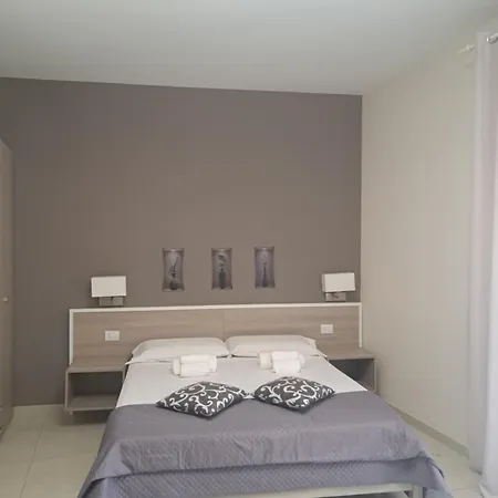 Costa Apartment Naples-3