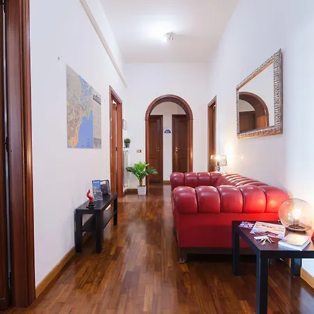 Napolicentro Mare - Sea View Rooms & Suites-3