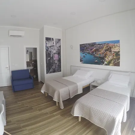Rooms Stazione Centrale-2