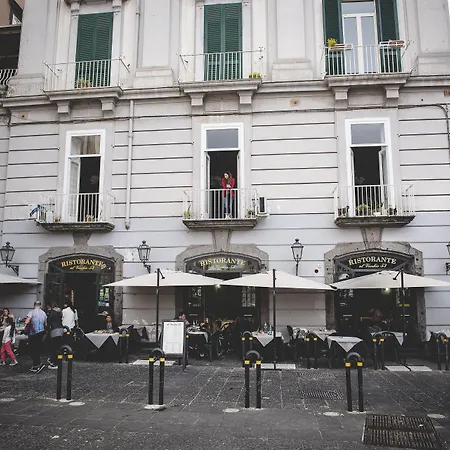 Le 4 Stagioni Dante'S Suites H Napoli Centro, By Clapa Group-3