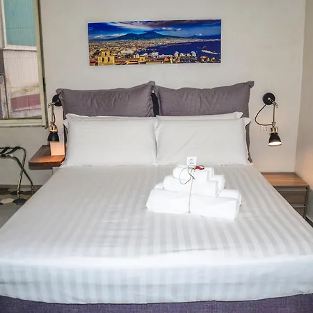 B&B Vicoli Di Napoli-3