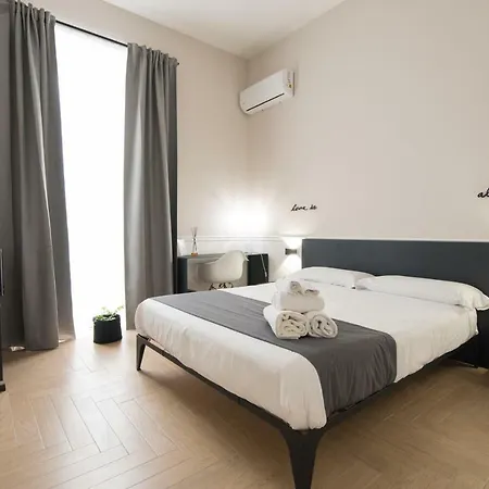 Five Boutique Rooms-2