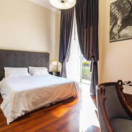 Gramsci Suites-2